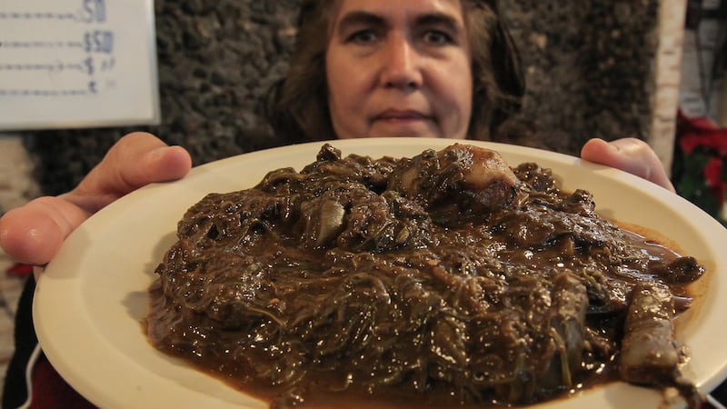 ‘Pavo-roso’ aumento de las cenas de Navidad y Año Nuevo: Precios se encarecieron 17%