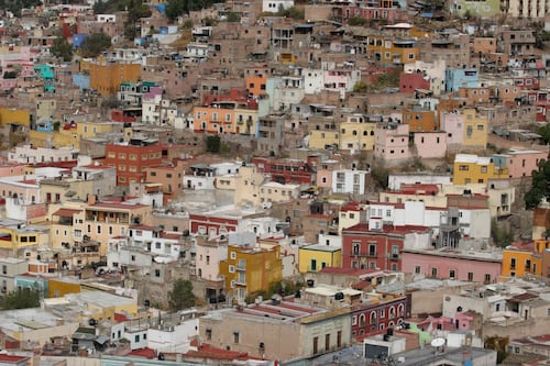 Guanajuato y Zacatecas mantendrán prepas militarizadas pese a la restricción de la SEP