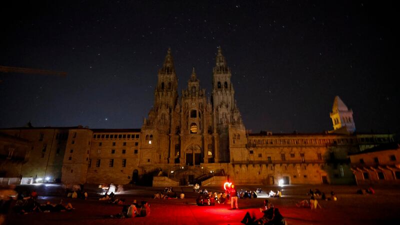 Península Ibérica sufre un apagón masivo; afecta a trenes y aviones