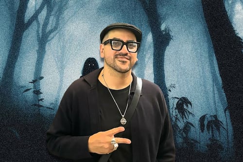 Prima de Uriel Reyes, del podcast ‘Relatos de la Noche’, lo señala de abuso: ‘A la niña me la callaste’