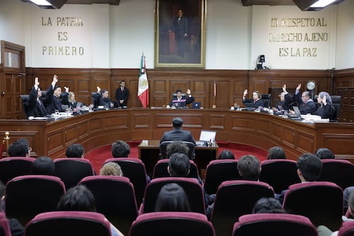 Reconstruyamos instituciones: Una luz al final del túnel