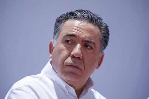 Inzunza, ¿dónde le depositamos su sueldo?