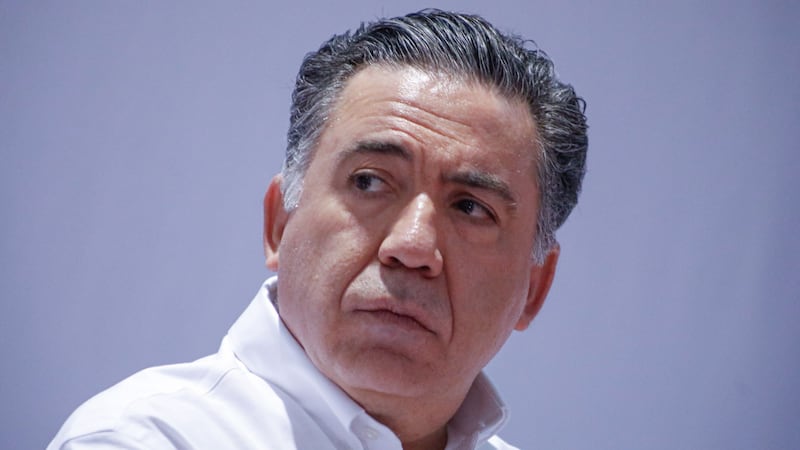 Inzunza, ¿dónde le depositamos su sueldo?