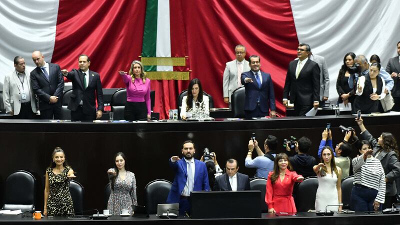 Con Kenia López, una ‘Chica Dorada’ y una Monreal: ¿Quiénes conforman la Mesa Directiva de San Lázaro?