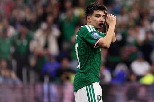 Preparatoriano y seleccionado mexicano: ¿Dónde estudia Gilberto Mora?