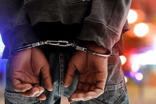 Detienen a nueve policías de la CDMX acusados de secuestro