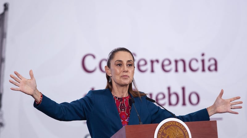 Claudia Sheinbaum entrega reforma electoral al Congreso: Cambiaría 11 artículos de la Constitución