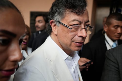 Petro acusa injerencia de Trump en elecciones de Colombia y propone anularla