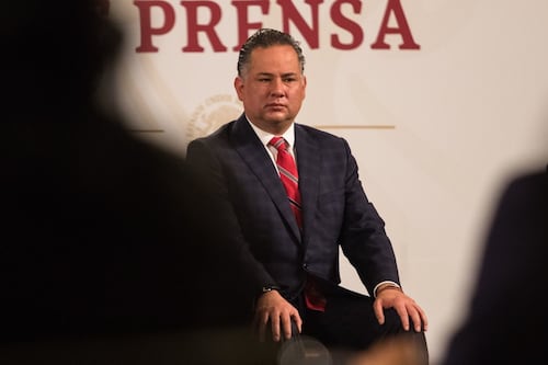 UIF prepara nuevo 'golpe' al narco y otra denuncia contra Lozoya