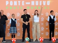 Samuel García llama ‘metichona’ y se burla de una mujer que le pidió escuelas en lugar de canchas