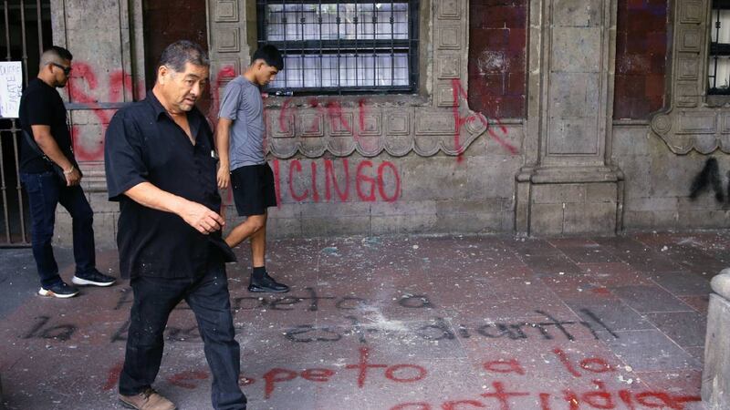 PT protesta y bloquea vialidades en Morelos; gobierno estatal advierte disputa electoral