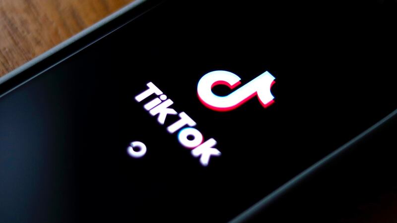 TikTok se ‘apagará’ en septiembre en EU si no hay pacto con China, advierte Lutnick