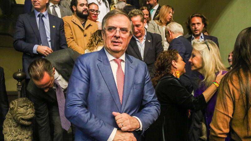 Eliminar aranceles a vehículos pesados es de ‘alta prioridad’, viola el T-MEC: Marcelo Ebrard