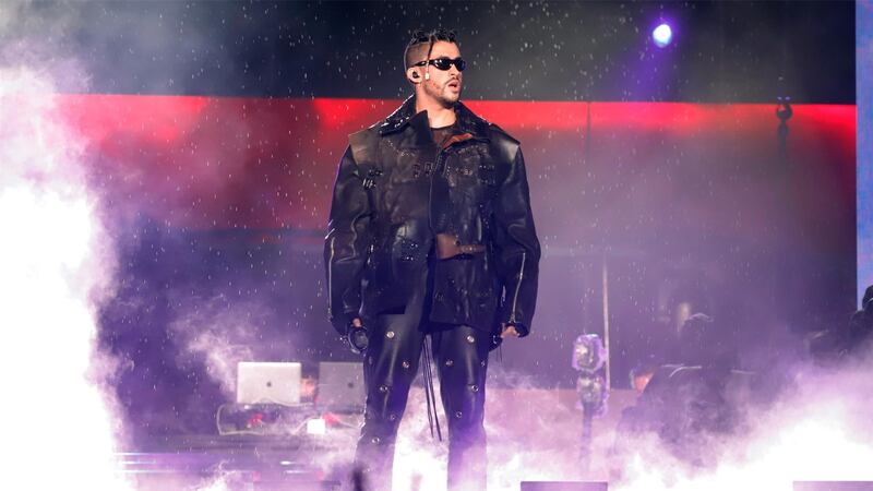 ‘Conejo malo’ llega al deporte: Bad Bunny debutará como comentarista en partido de baloncesto