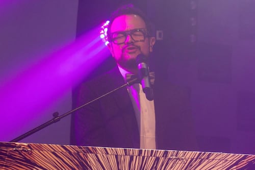 Aleks Syntek se compara con Miguel Hidalgo: ‘Me bajé como Superman a ponerlos en su lugar’