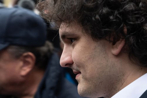Sam Bankman-Fried, sentenciado por fraude de criptomonedas, pide a Trump que lo indulte