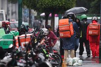 Avala SCJN impuesto de 2% a plataformas de entrega por aplicación en CDMX