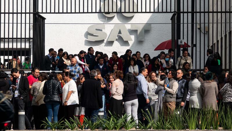 ¿Deudas en el SAT? Personas físicas podrán liquidar con ‘pagos chiquitos’