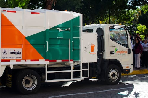 Mérida adquiere 2 unidades para recolectar basura en el centro