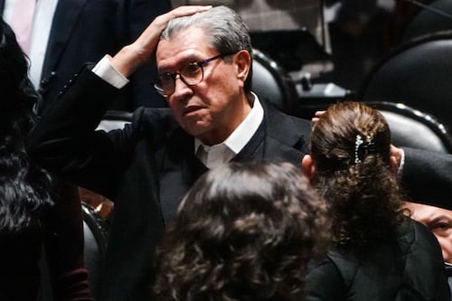 Monreal critica compra de camionetas para ministros de la Corte: ‘Nuestra filosofía se contradice’