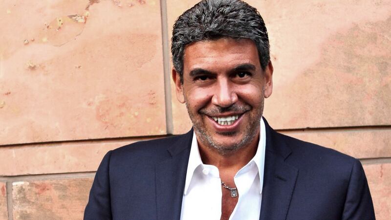 Arturo Elías Ayub alerta de fraude con su imagen: ‘Nadie da el doble de lo invertido en un día’