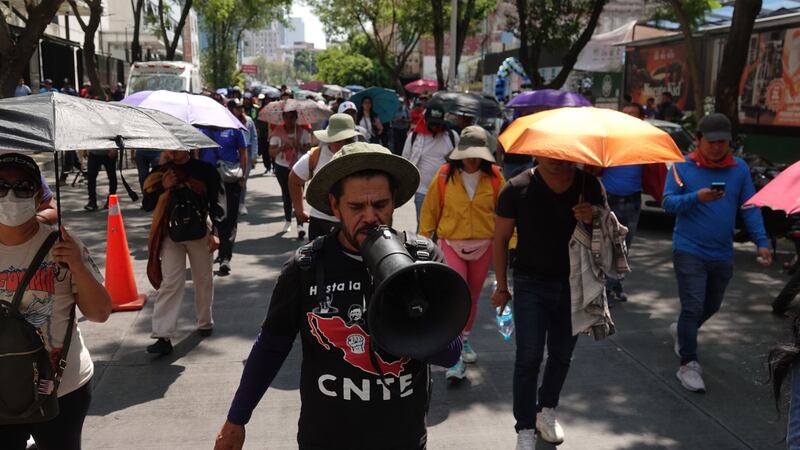 Martes de ‘caos’ por marchas de la CNTE en CDMX: ¿Qué estaciones del Metro y zonas son afectadas HOY?