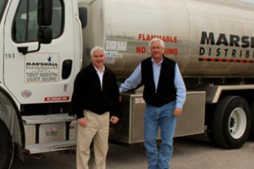 Compra Energex firma texana de gasolinas y diésel