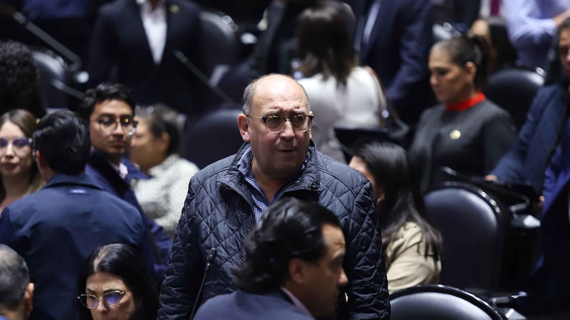 Facultad de la UIF para congelar cuentas es un ‘riesgo de seguridad jurídica’, advierten PAN y PRI