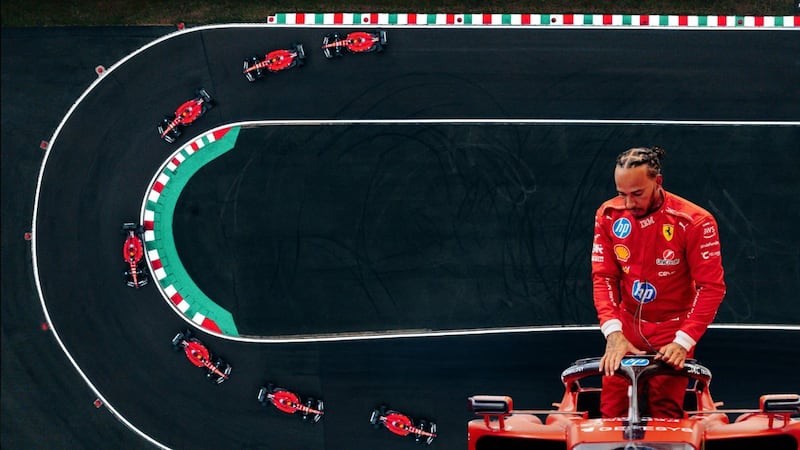 Lewis Hamilton sufre accidente en pruebas de F1: ¿Qué le pasó al nuevo piloto de Ferrari?