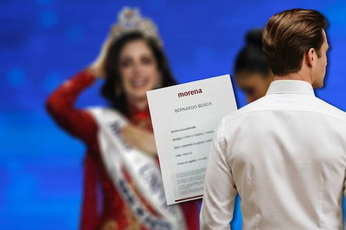 Bernardo Bosch, hermano de la Miss Universo Fátima Bosch, se registra para una coordinación de Morena