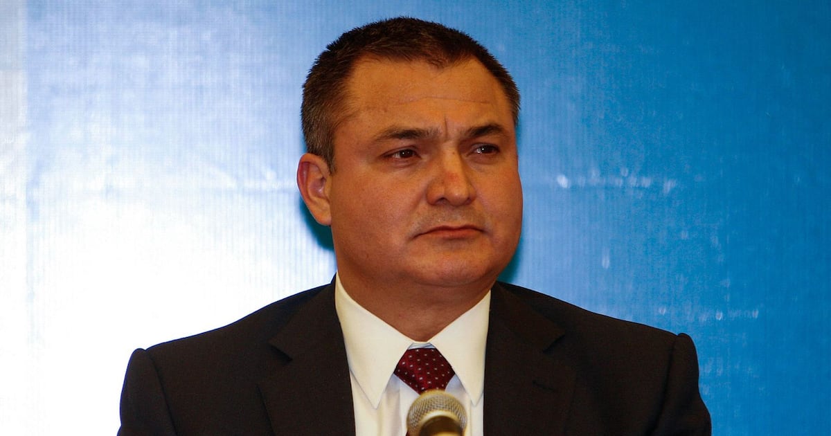 Exsecretario de Seguridad de México apela condena por narcotráfico en Estados Unidos