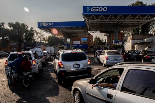 10 tips para que ahorres gasolina mientras manejas