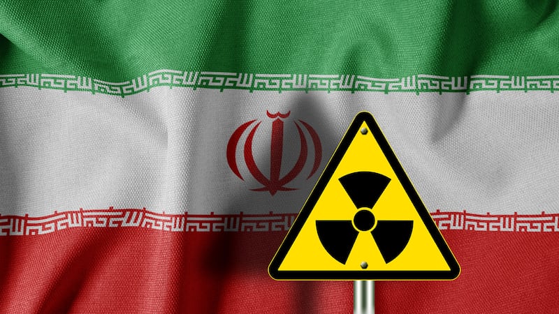 Irán reconstruye sitios nucleares que destruyó Trump y advierte que ‘se prepara para la guerra’ con EU