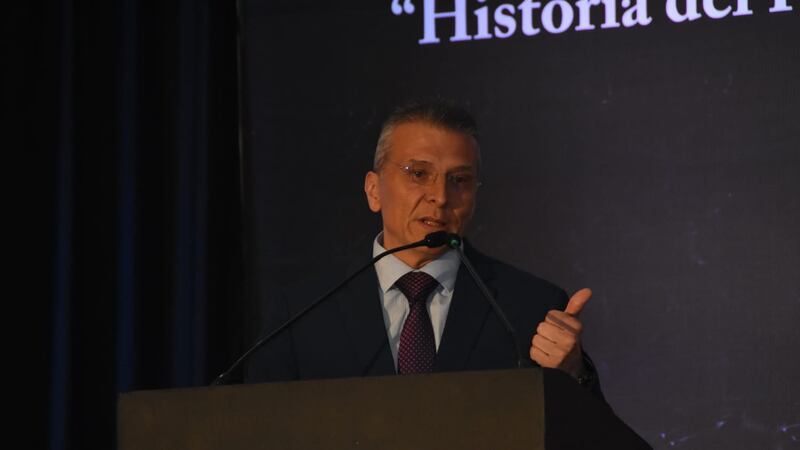 Seguirán liderando mercado de combustibles: Diputado