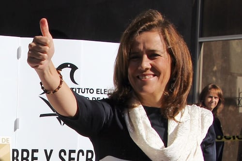 Llueven felicitaciones a AMLO por su ventaja en las encuestas