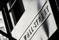 Wall Street cierra ‘tristón’ tras cifra de inflación al productor en EU