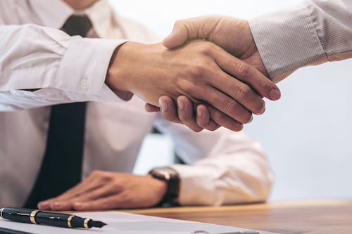 Afores participan en otorgamiento de créditos a empresas medianas mexicanas