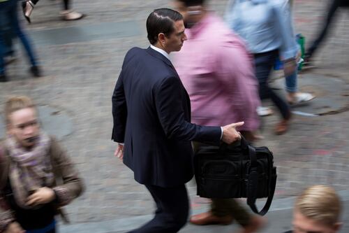 Empleo en EU aumenta más de lo estimado en julio; se generan 1.76 millones de puestos laborales