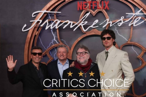 ‘Frankenstein’, de Guillermo del Toro, brilla en los Critics Choice Awards 2026, ‘termómetro’ del Oscar
