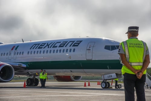 Extrabajadores de Mexicana amenazan con protestas en aeropuertos si Gobierno no paga deuda de 400 mdp