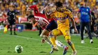 ¿Y los goles? Tigres y Chivas empatan 0-0 en partido de ida de la final de la Liga MX