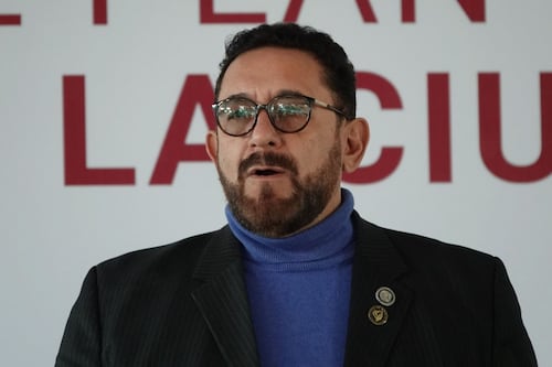 Renuncia Ulises Lara a la FGR: Deja cargo como fiscal de Asuntos Relevantes tras 6 meses