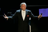 Tony Bennett, la ‘voz’ de la música estadounidense, muere a los 96 años