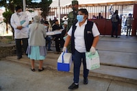 Persona que ya estaba vacunada fallece por COVID en Michoacán