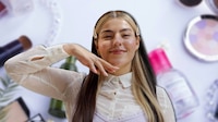 ‘La idea nació en pandemia’: Historia de Yiyi Beauty, marca de maquillaje y skin care de Lesslie Polinesia