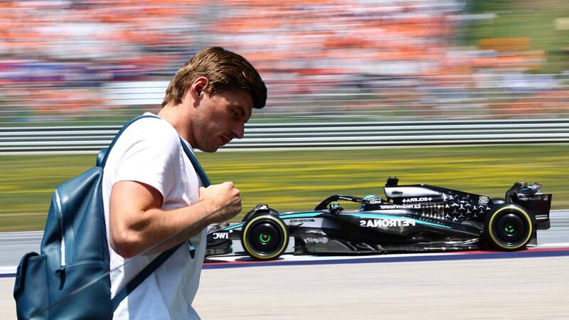 ¿Ahora sí? La supuesta negociación de Verstappen con Mercedes: Una cláusula de salida y ‘guerra’ de rumores