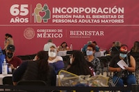 Tarjetas de Pensión para el Bienestar en CDMX: Estos serán los 62 puntos de entrega
