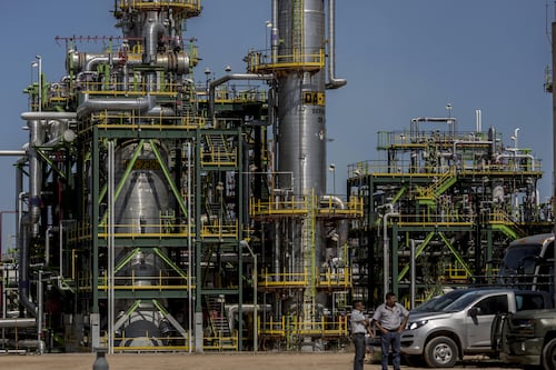 Pemex impugnará multa de Cofece ante el Poder Judicial