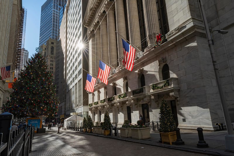 Wall Street abre cerca de máximos históricos por avances en acuerdo entre EU e Irán: ¿Cómo opera HOY?