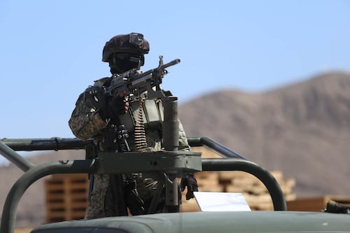 Cooperación silenciosa; confrontación ruidosa